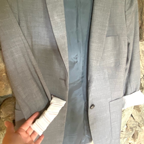 Talula from Aritzia grey blazer - Picture 3 of 4